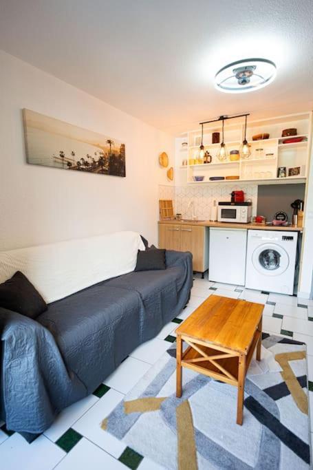 Apt Neuf 300M Plage Netflix Saint-Raphaël Esterno foto